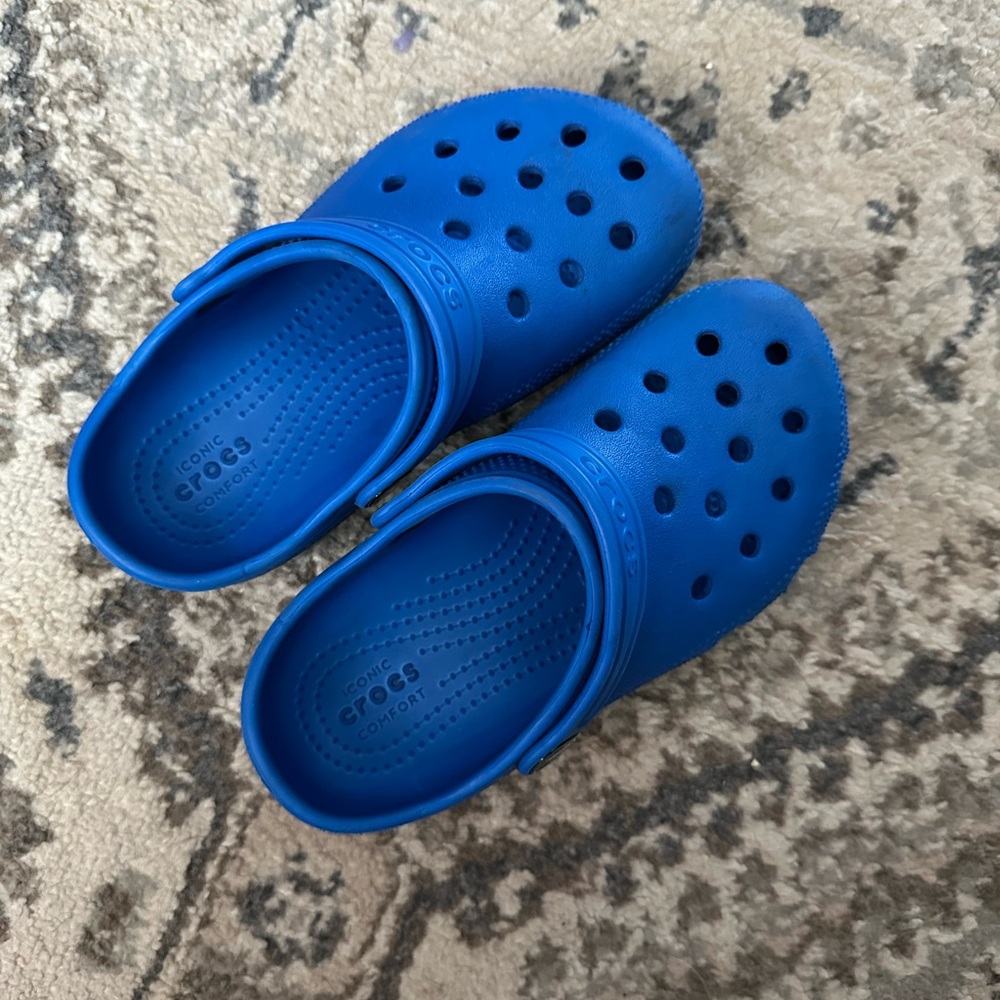 CROCS Kids Slip-On Slippers - Vibrant Blue